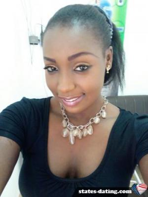 elena0022 - date a American, 100% free elena0022