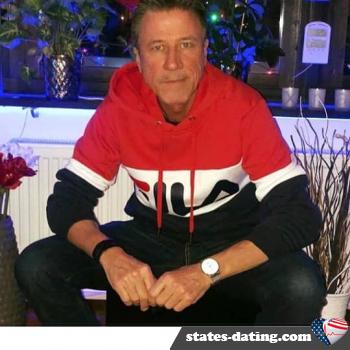 mack3832 - date a American, 100% free mack3832