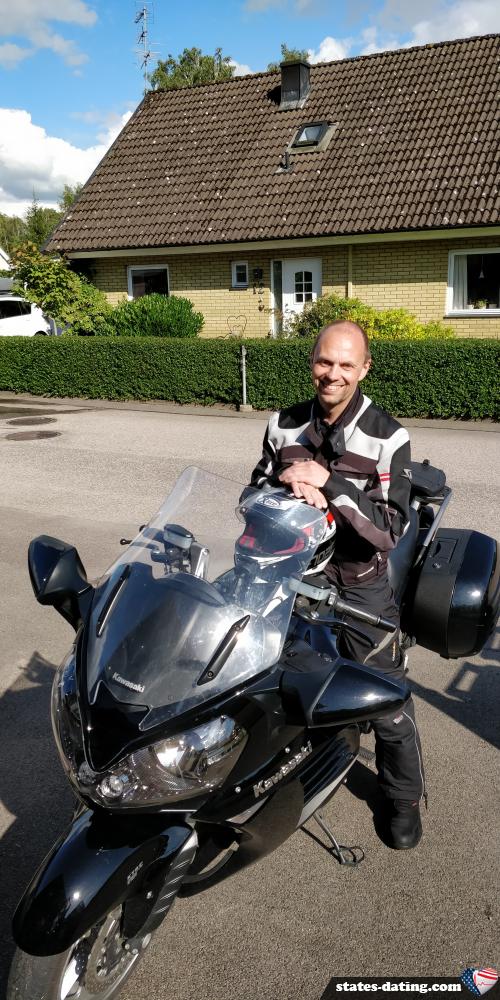 emil76 - date a American, 100% free emil76