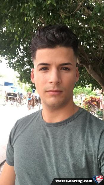 rey98 - date a American, 100% free rey98