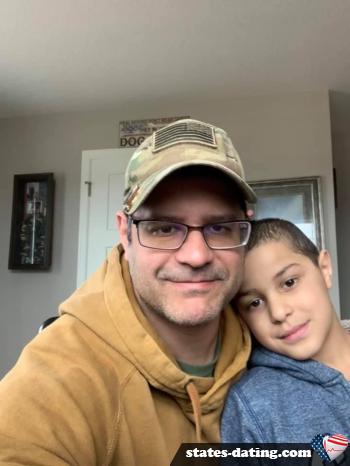 johnayala - date a American, 100% free johnayala