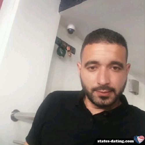 0607670690 - date a American, 100% free 0607670690