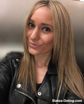 dolores202 - date a American, 100% free dolores202