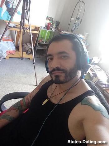 darel - date a American, 100% free darel