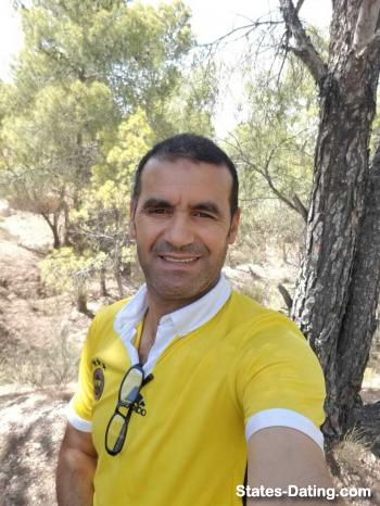 roberto52 - date a American, 100% free roberto52