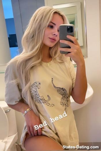 reyna - date a American, 100% free reyna