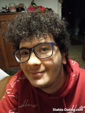 giovy050 - date a American, 100% free giovy050