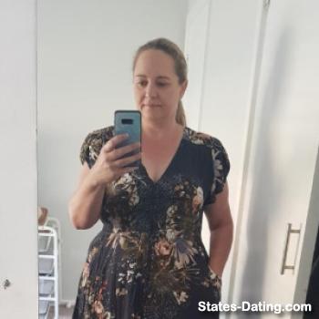 tanya54 - date a American, 100% free tanya54