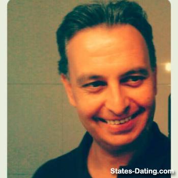 roberto70 - date a American, 100% free roberto70