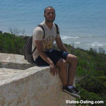 moez8 - date a American, 100% free moez8