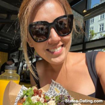 susan323 - date a American, 100% free susan323