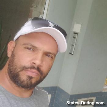 roberto41 - date a American, 100% free roberto41