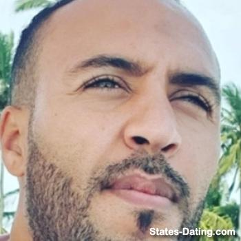 zohir12 - date a American, 100% free zohir12