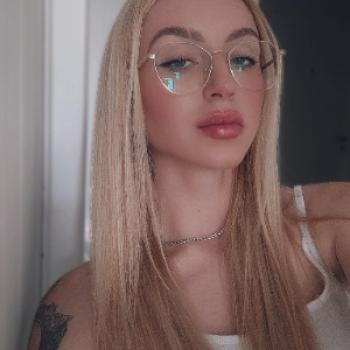 dashka53 - date a American, 100% free dashka53