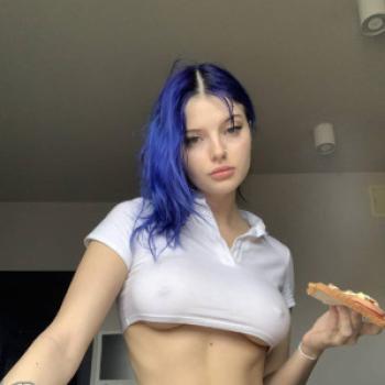 nadiaa12 - date a American, 100% free nadiaa12