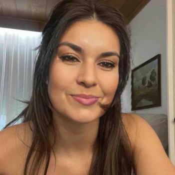 Clara1122 - date a American, 100% free Clara1122