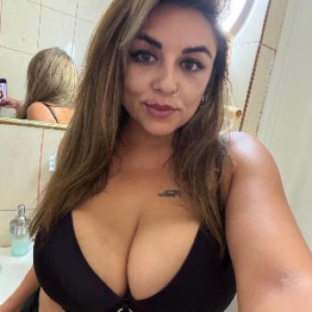 ashley233 - date a American, 100% free ashley233
