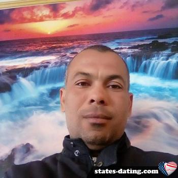 housine25 - date a American, 100% free housine25