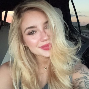 lupusJohnson spoofed photo banned on states-dating.com