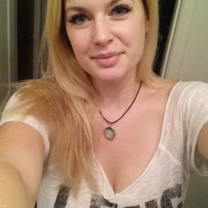 Vanessahannah spoofed photo banned on states-dating.com